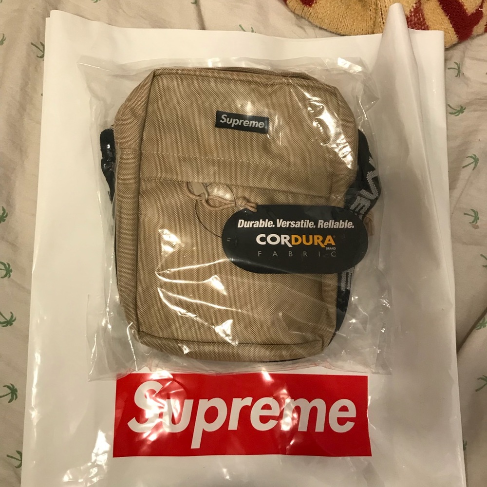 Supreme shoulder bag